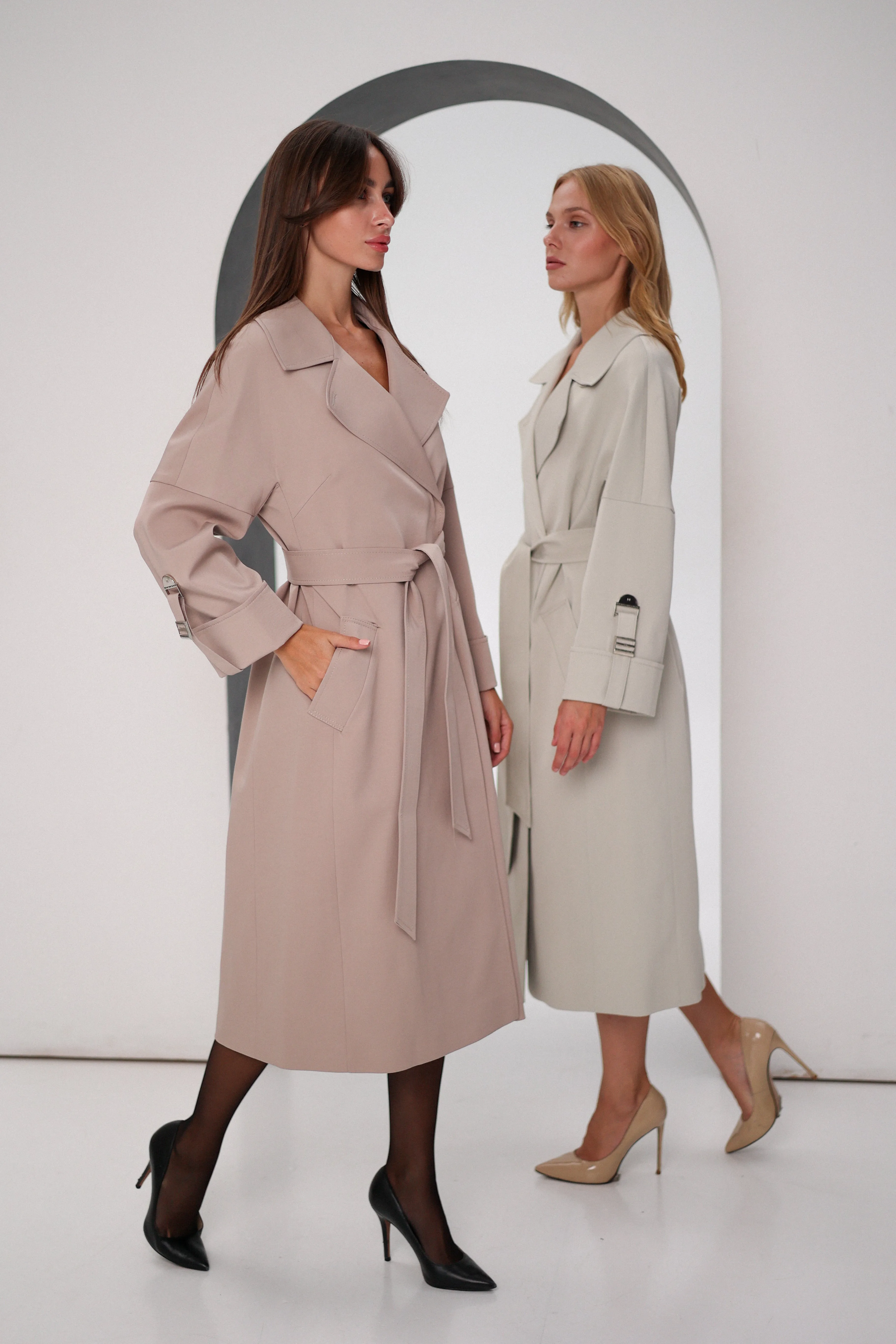 Aire Trench Coat in Blush