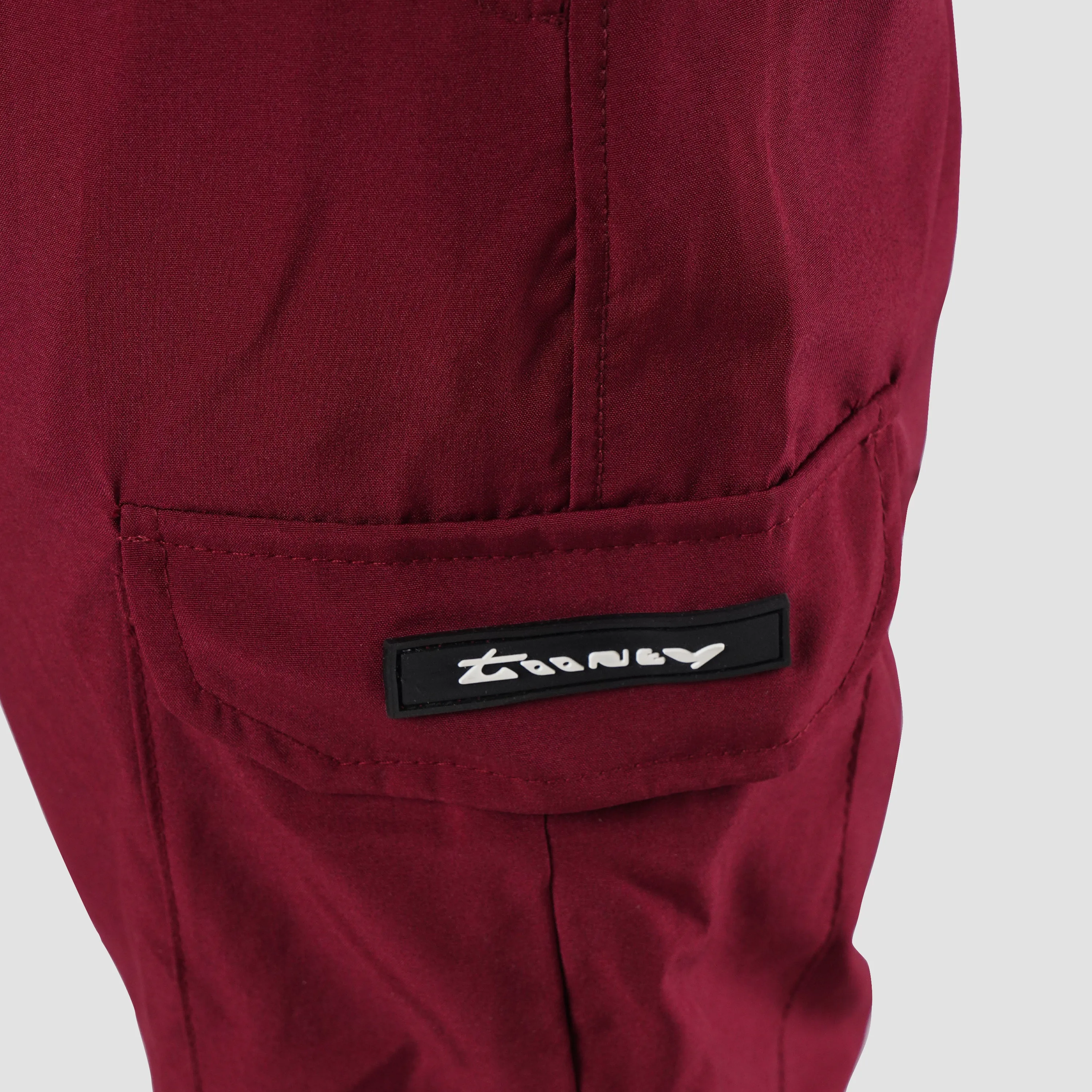 BURGUNDY CARGO FLEX PANTS