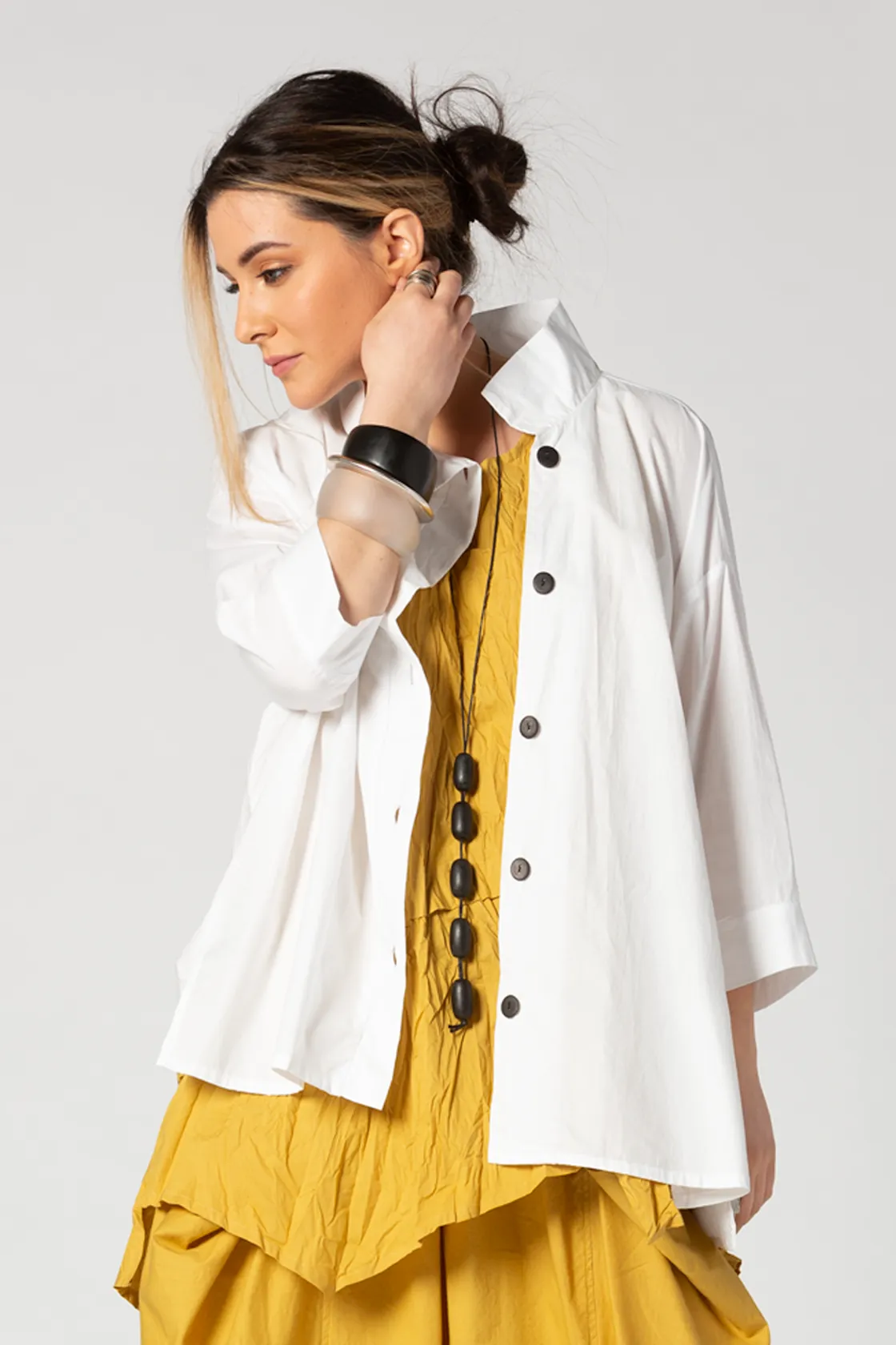 Isabelle Jacket in White Carnaby