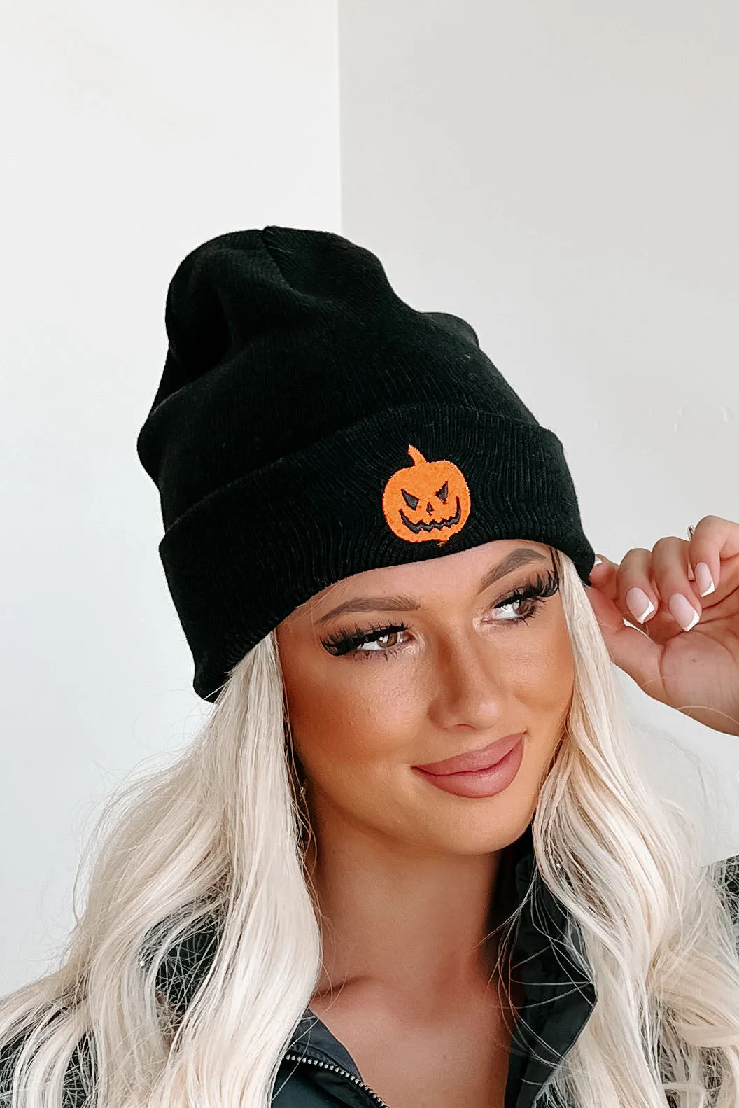 Jack-O-Lantern Smiles Embroidered Cuffed Beanie (Black)