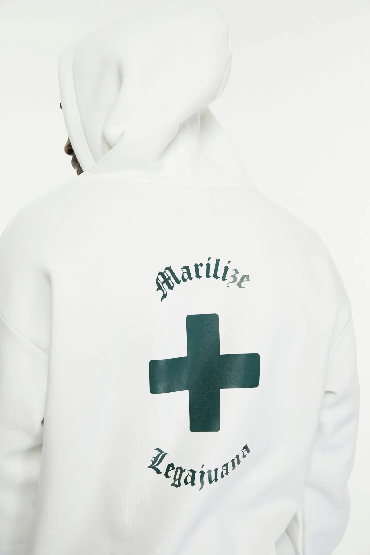 Marilize Legajuana / Oversized Pullover Hoodie