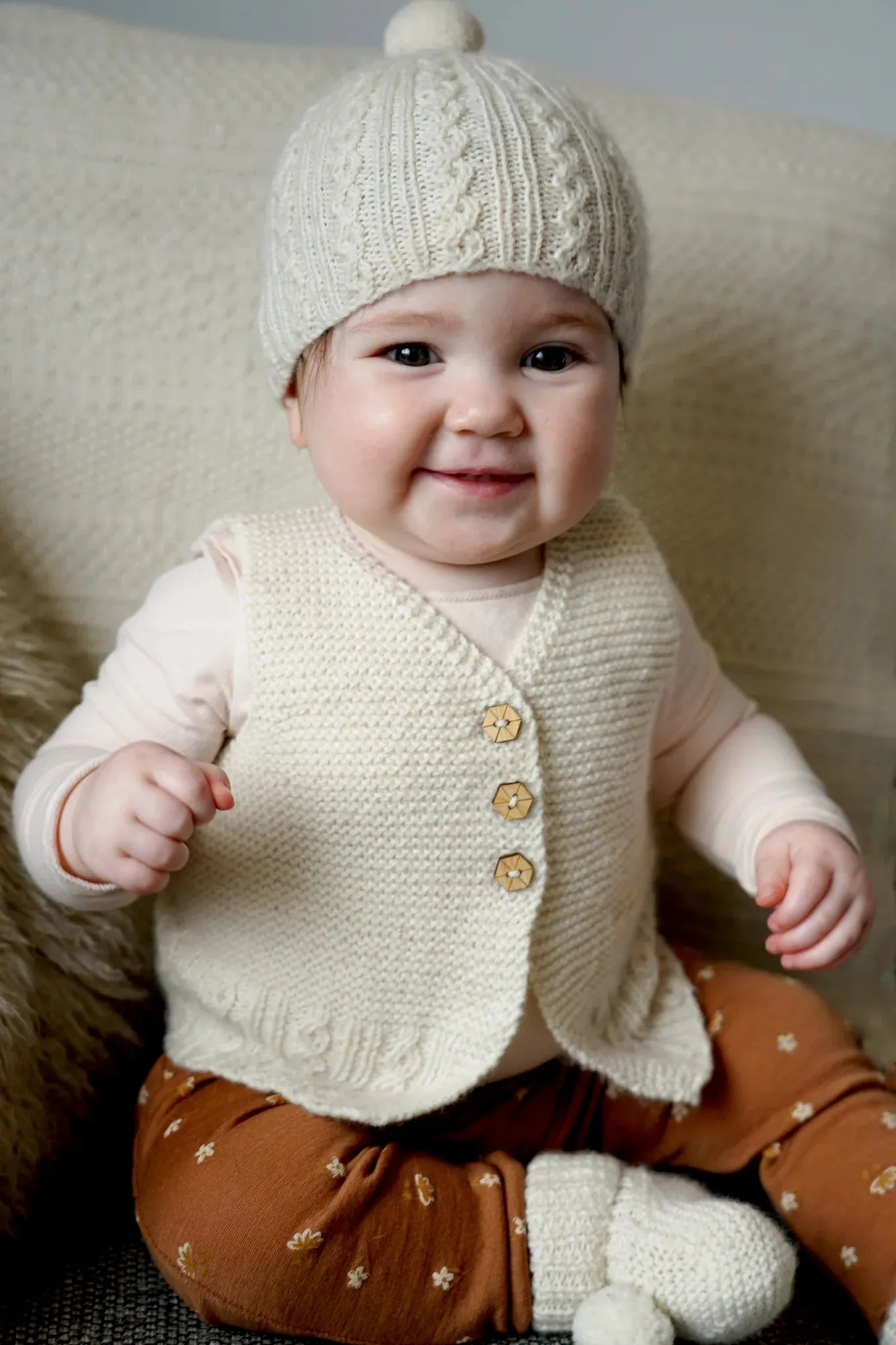 Millar Vest, Hat and Booties by Lisa F Design | Printed Pattern