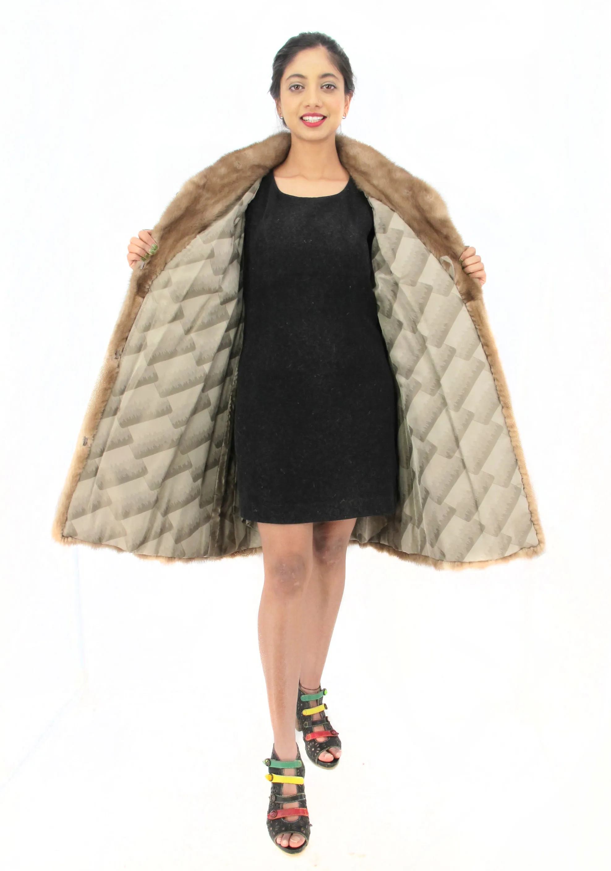 Pastel Light Brown Mink Fur Coat Coats M