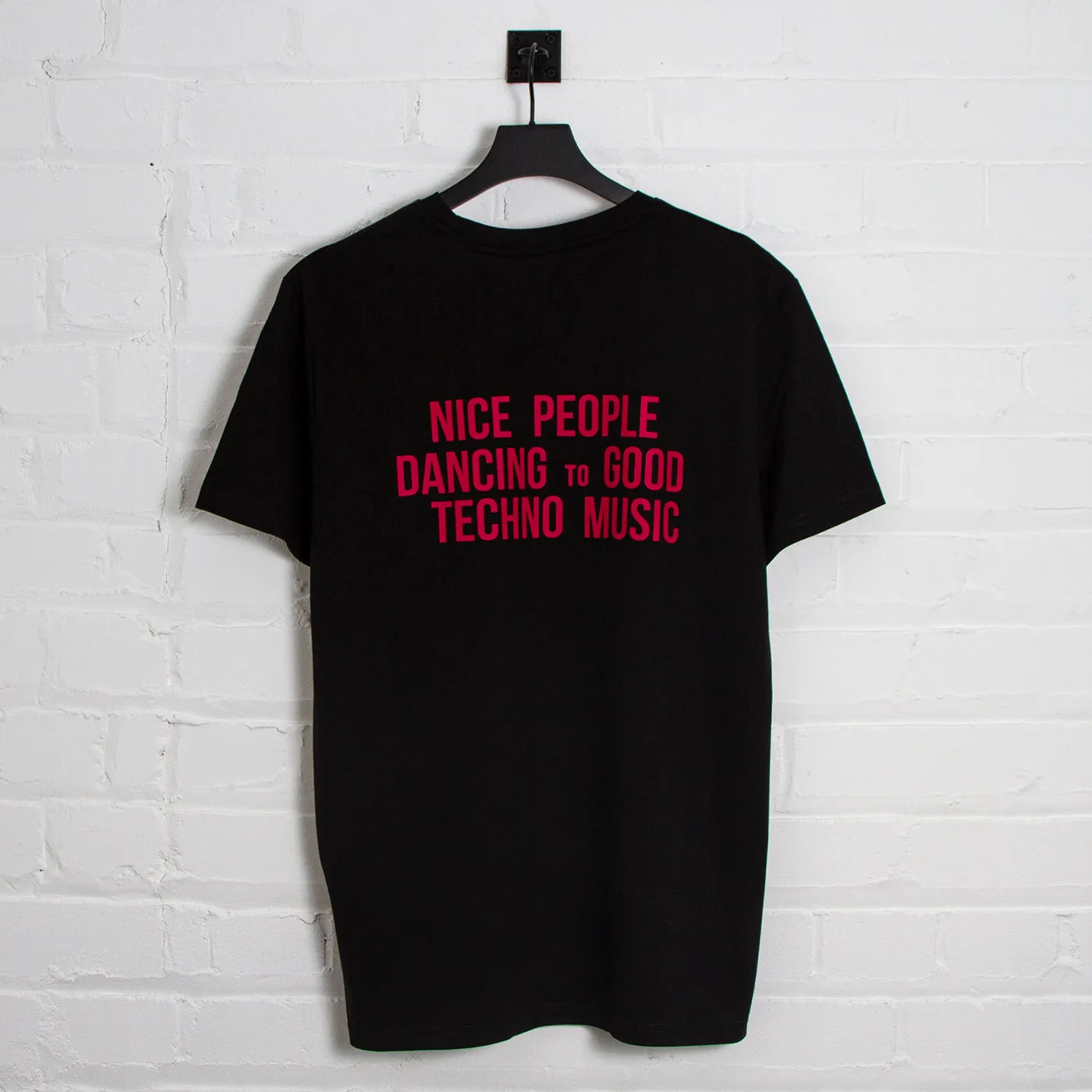 Peoples Techno Back Print - Tshirt - Black