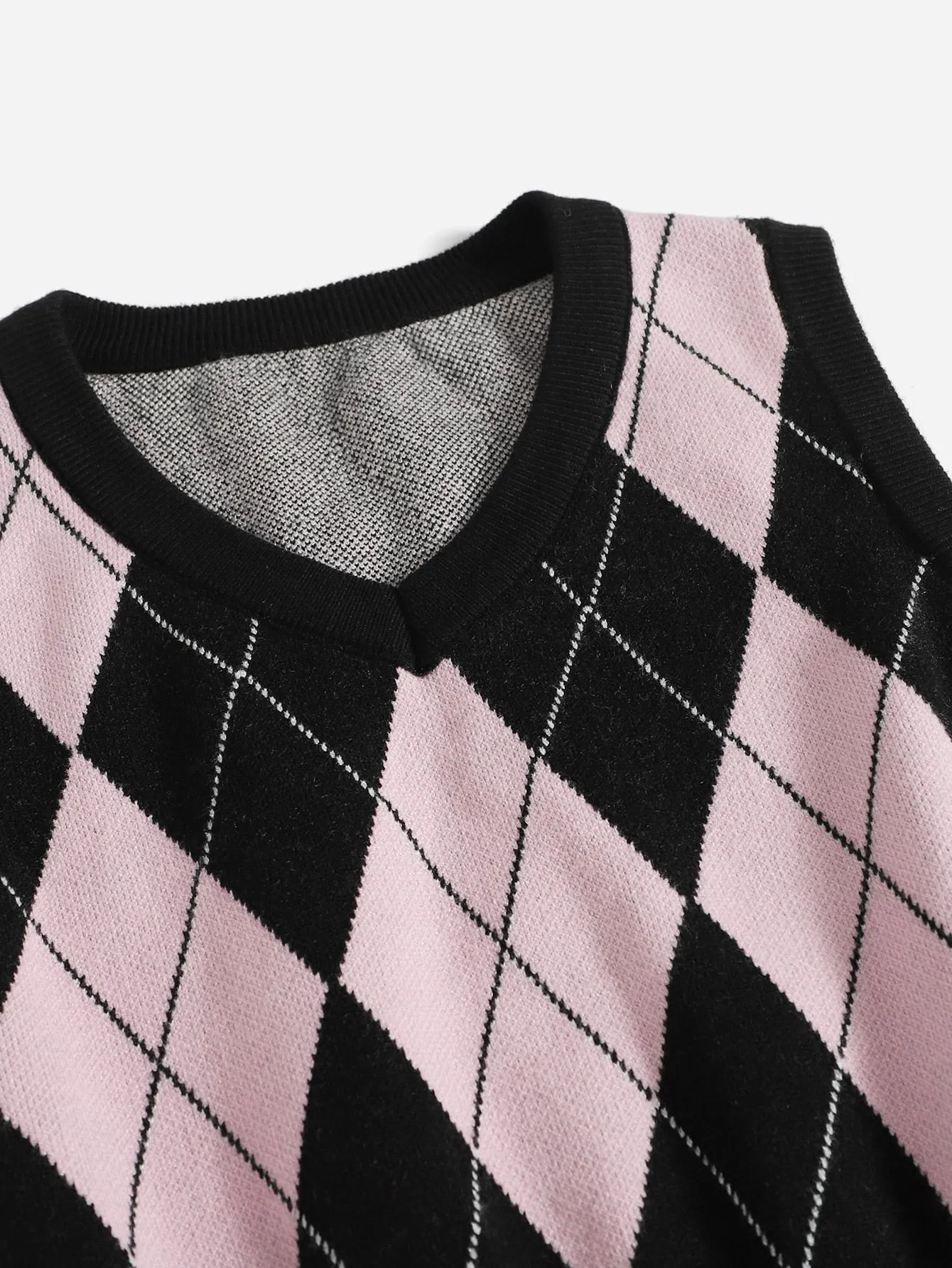 SHEIN Qutie Argyle Pattern Sweater Vest