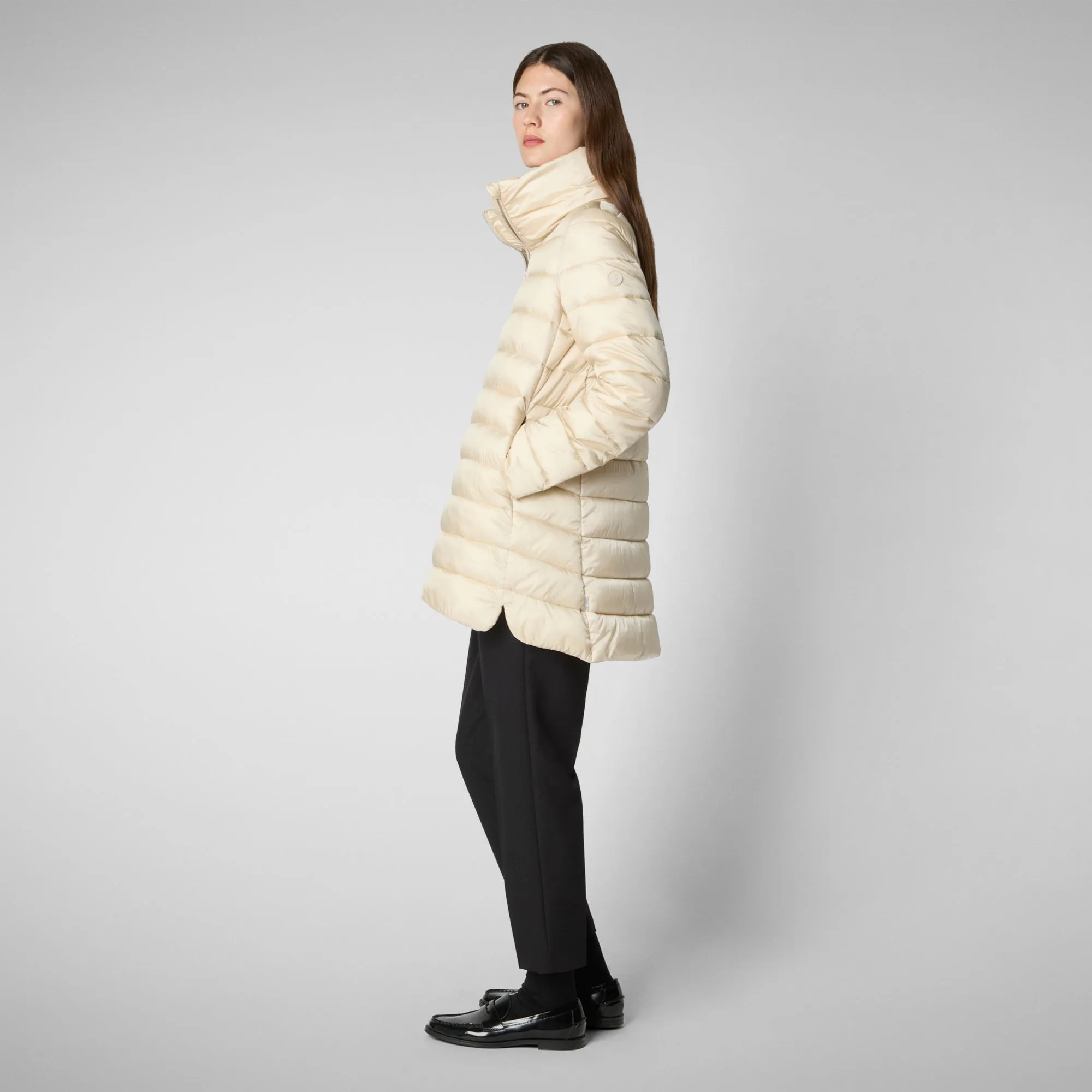 Women's Hooded Animal free Puffer Coat Lydia in shore Beige